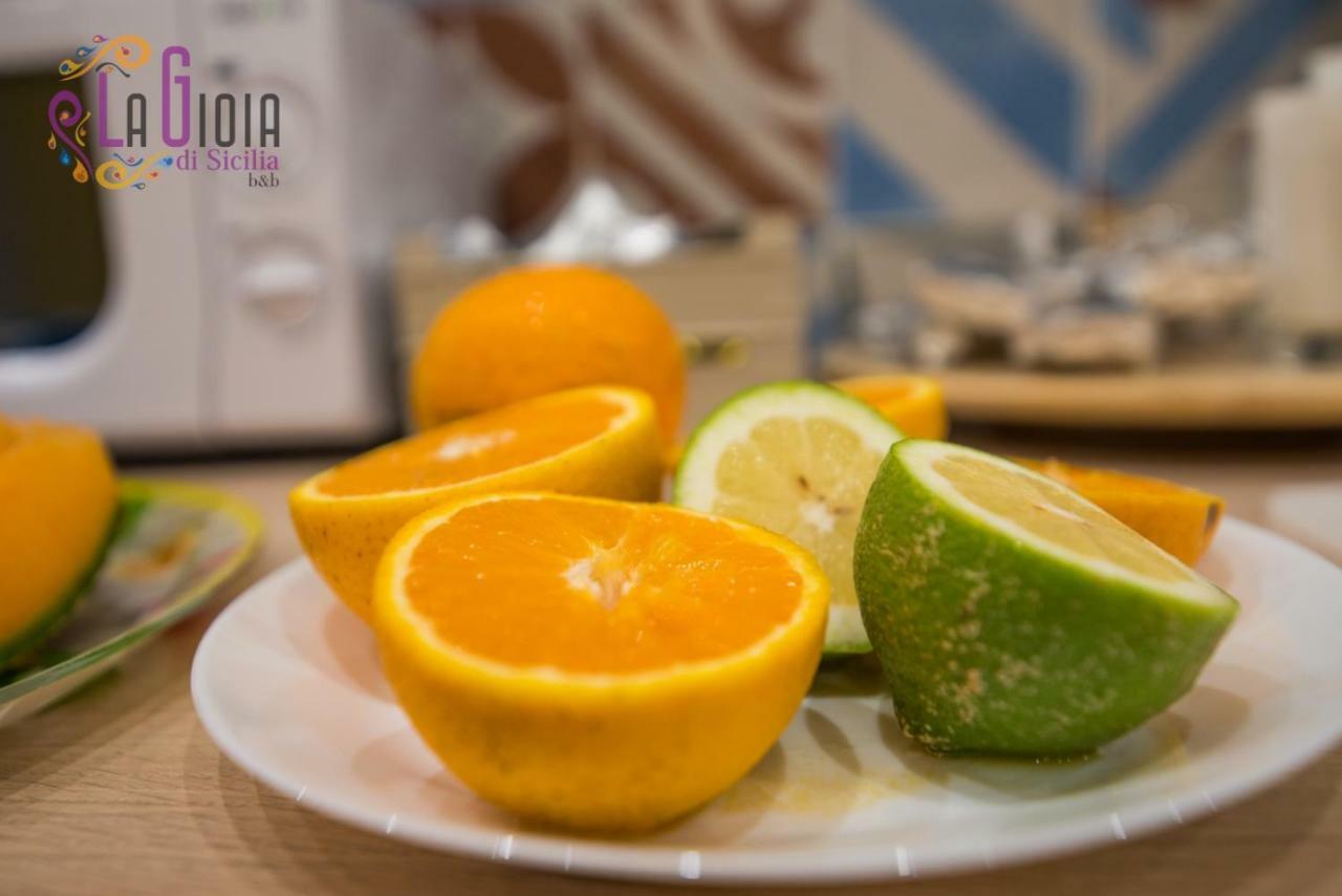 La Gioia Di Sicilia B&B อาโวลา ภายนอก รูปภาพ