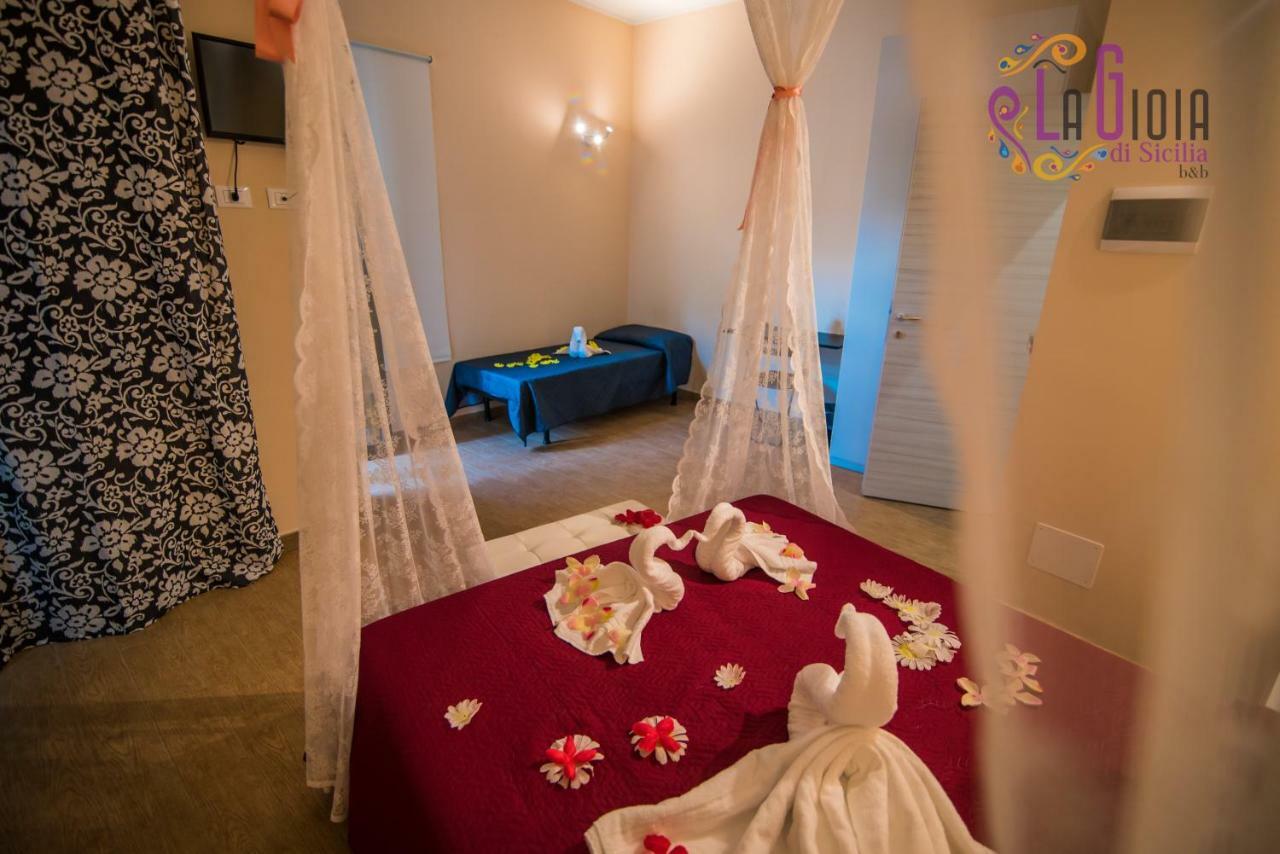 La Gioia Di Sicilia B&B อาโวลา ภายนอก รูปภาพ