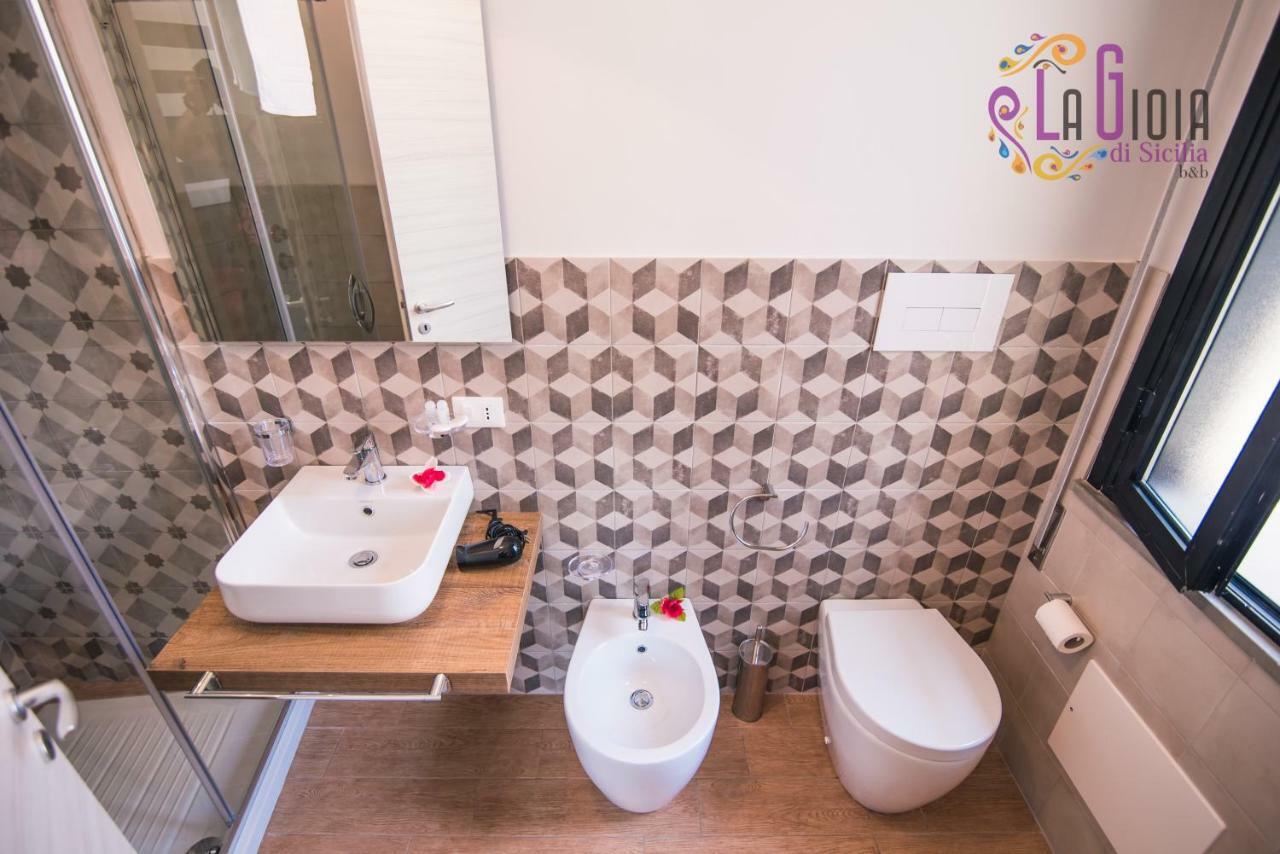 La Gioia Di Sicilia B&B อาโวลา ภายนอก รูปภาพ