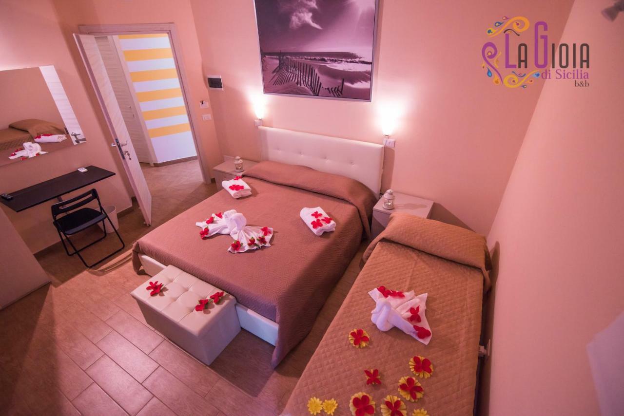 La Gioia Di Sicilia B&B อาโวลา ภายนอก รูปภาพ