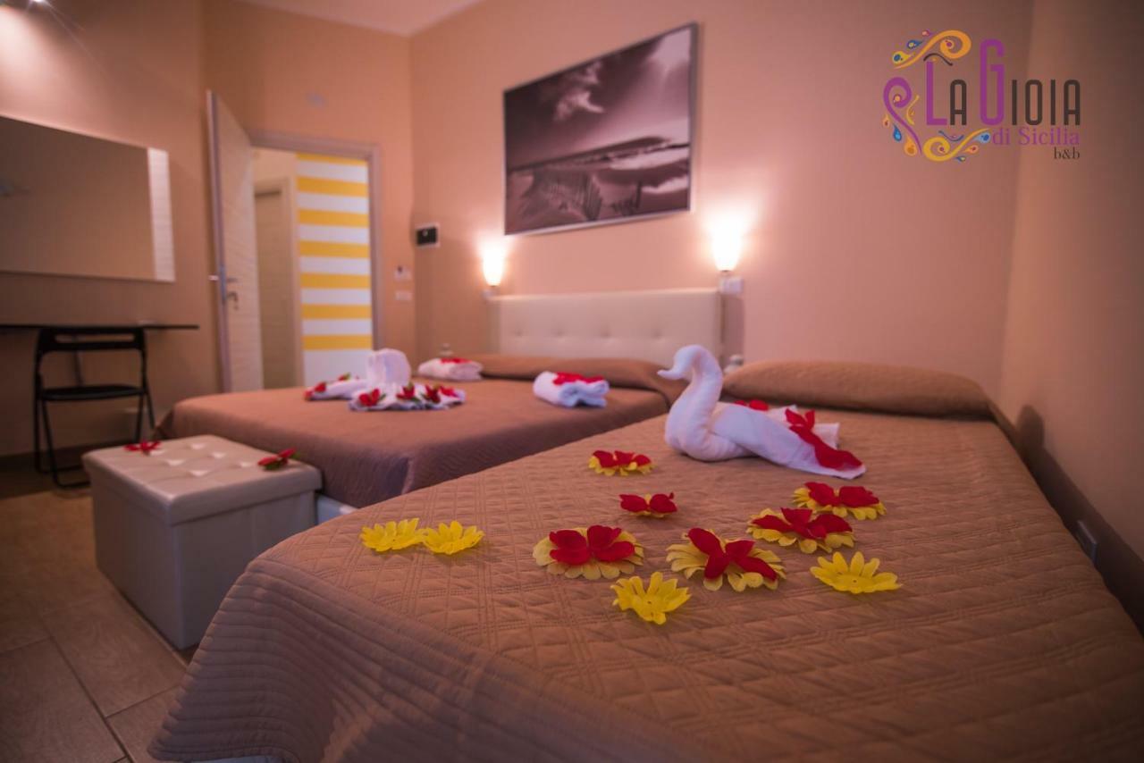La Gioia Di Sicilia B&B อาโวลา ภายนอก รูปภาพ