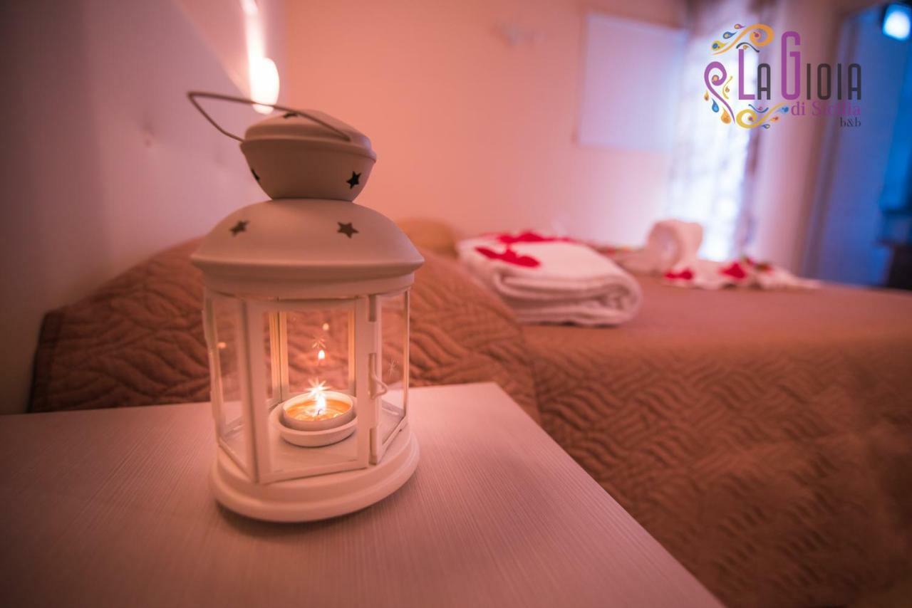 La Gioia Di Sicilia B&B อาโวลา ภายนอก รูปภาพ