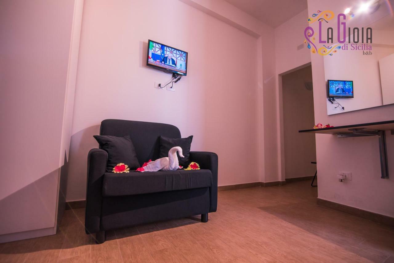 La Gioia Di Sicilia B&B อาโวลา ภายนอก รูปภาพ