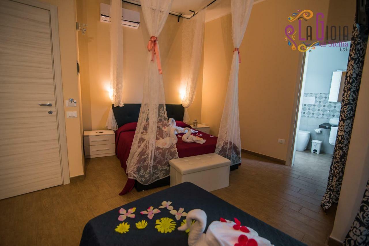 La Gioia Di Sicilia B&B อาโวลา ภายนอก รูปภาพ